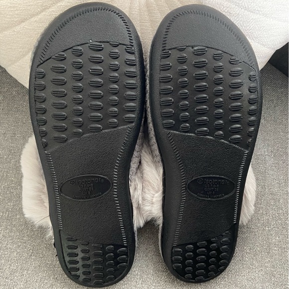 Isotoner slippers - Picture 2 of 6
